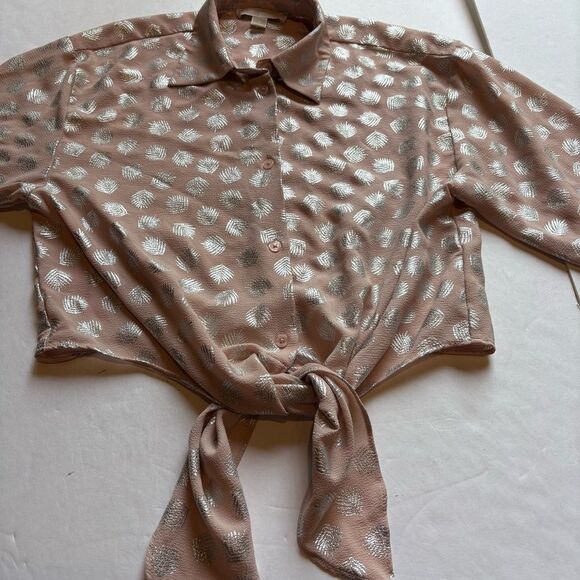 Michael Kors Women's Metallic Polka Dot Button-Up Peach/Silver Size Small - Picture 9 of 9